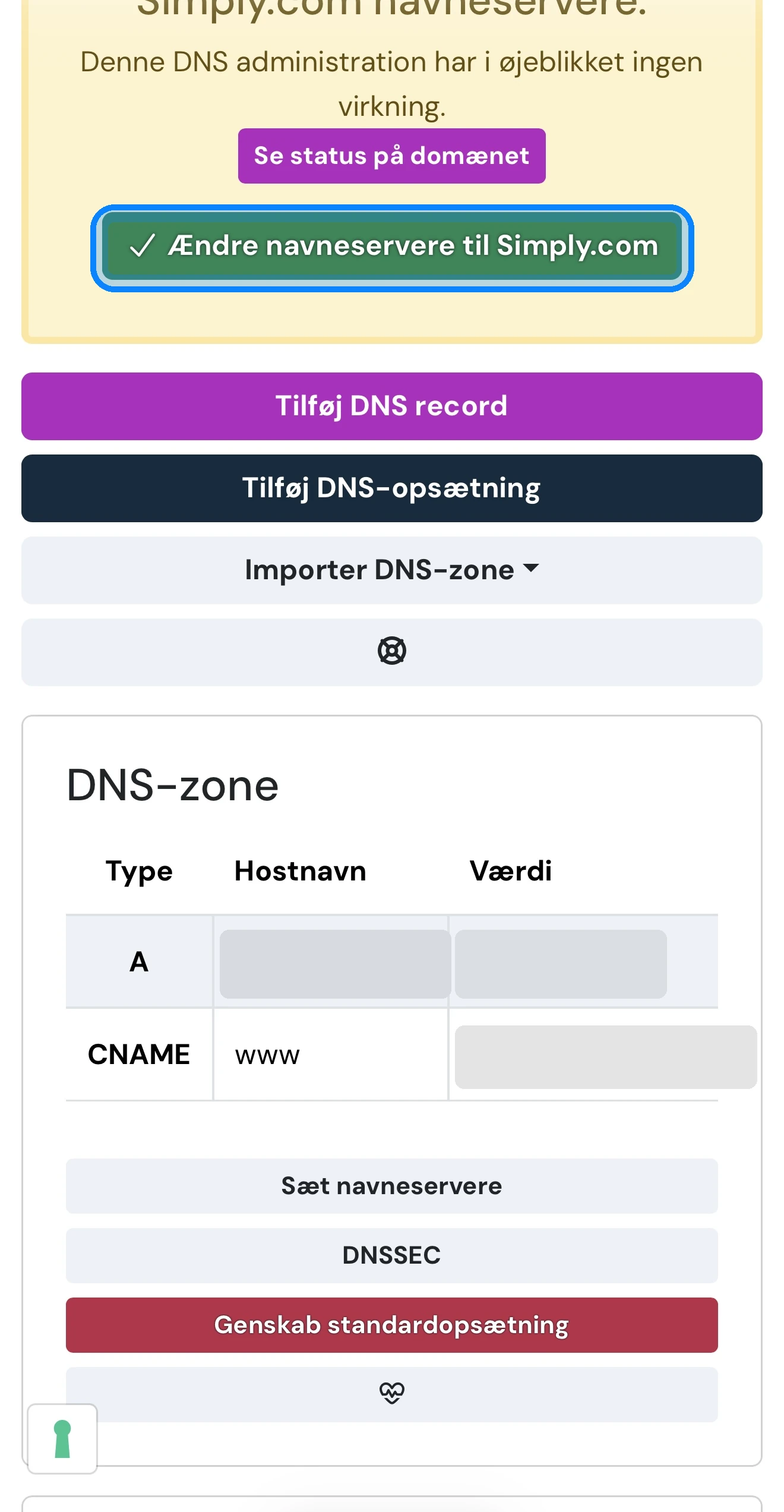 Simply.com DNS-side med den grønne knap “Ændre navneservere til Simply.com” markeret